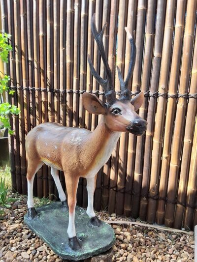 Deer Head Up Antler Statue